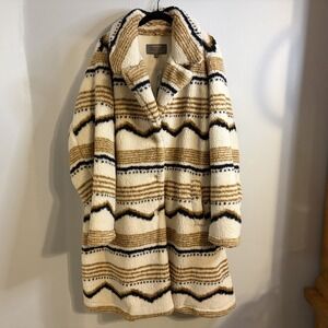 Women's Plus Size TORRID Aztec Ikat Faux Fur Sherpa Jacket Size 3/3X Brand new